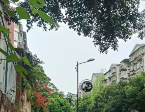 室內(nèi)/戶外圓形LED顯示屏，雙面LED燈箱，圓形動態(tài)LED顯示屏